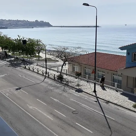 Sea View *